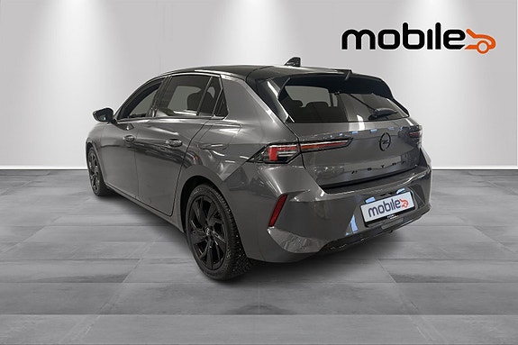 Opel Astra 21 of 24