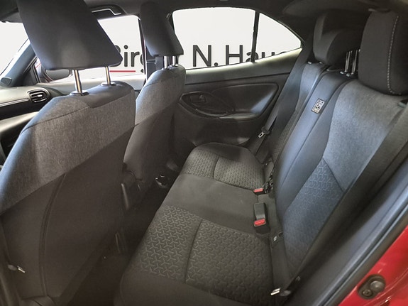Toyota Yaris Cross 10 of 14