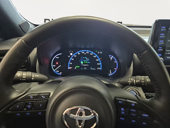 Toyota Yaris Cross 11 of 14