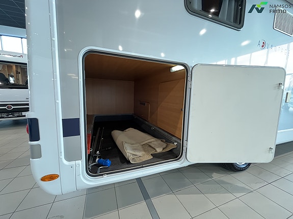 Dethleffs Advantage T 6951 - 2,3l / 130hk - QUEENBED | UTEN SENKESENG | RAILS 8 of 30