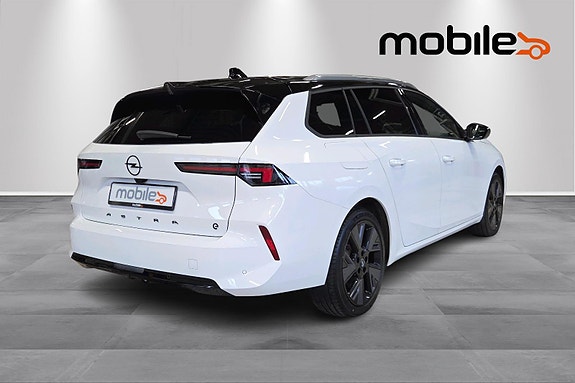 Opel Astra 3 of 25