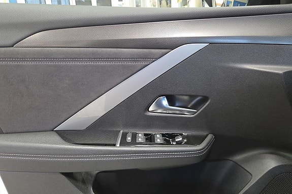 Opel Astra 17 of 25