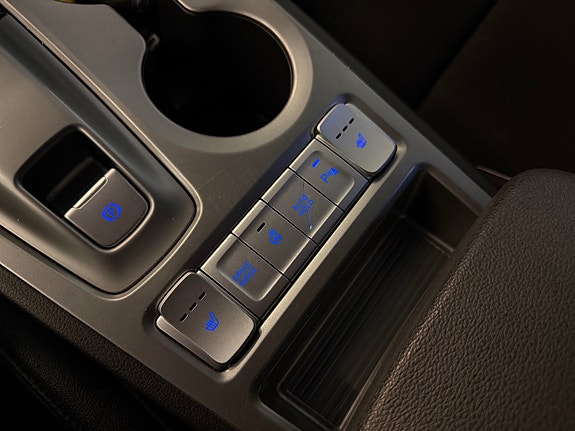 Hyundai Kona 23 of 26