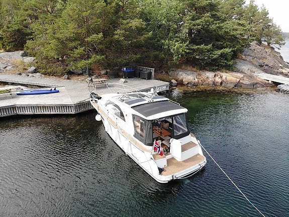2023 - Marex 310 Sun Cruiser - VP D6-380 DPI - skipsreg! 10 of 12