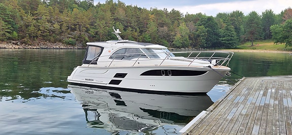 2023 - Marex 310 Sun Cruiser - VP D6-380 DPI - skipsreg! 4 of 12
