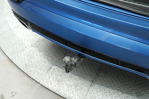 Volvo XC90 9 of 30