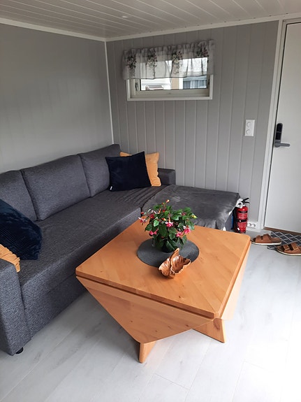 T.E. Caravan Tec Travel King med nytt spikertelt og fast plass på Mageli Camping 6 of 13