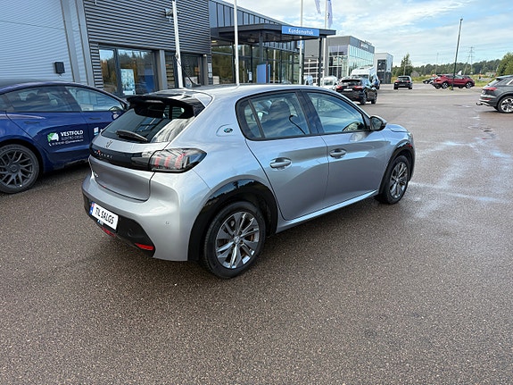 Peugeot 208 5 of 21