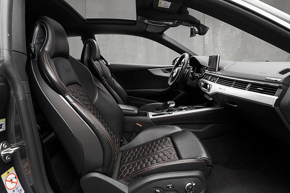 Audi RS5 27 of 29
