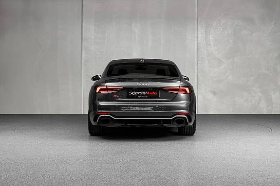 Audi RS5 7 of 29