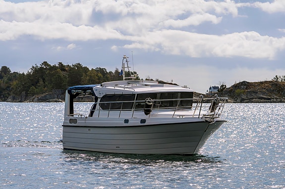 Viknes 1030 K2 - Teak Baug/hekkthruster, autopilot, ankervinsj, AIS 5 of 30