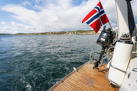 Viknes 1030 K2 - Teak Baug/hekkthruster, autopilot, ankervinsj, AIS 15 of 30