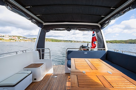 Viknes 1030 K2 - Teak Baug/hekkthruster, autopilot, ankervinsj, AIS 16 of 30