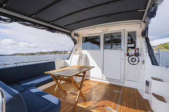 Viknes 1030 K2 - Teak Baug/hekkthruster, autopilot, ankervinsj, AIS 17 of 30