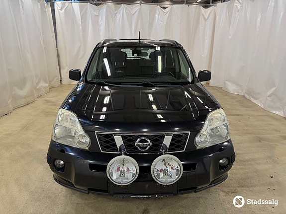 Nissan NISSAN X-TRAIL 2 of 10