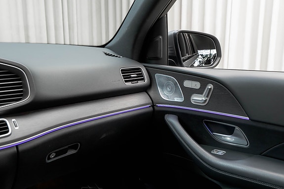 Mercedes-Benz GLE350 de 30 of 30