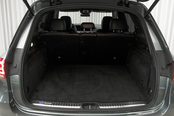 Mercedes-Benz GLE350 de 16 of 30