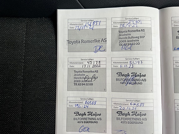 Toyota Corolla 22 of 23