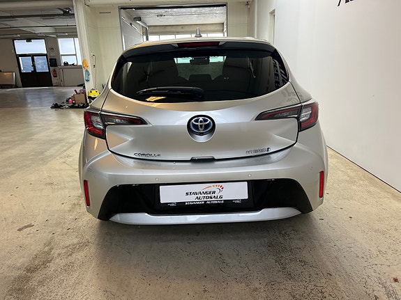 Toyota Corolla 6 of 23