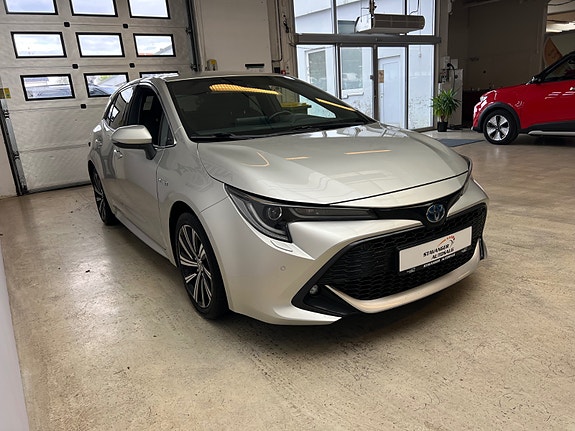 Toyota Corolla 4 of 23