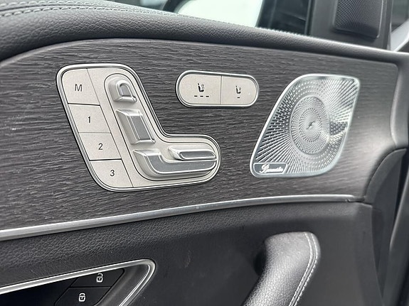 Mercedes-Benz GLE350 de 11 of 18