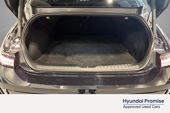 Hyundai Ioniq 6 23 of 27