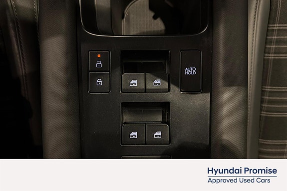 Hyundai Ioniq 6 24 of 27