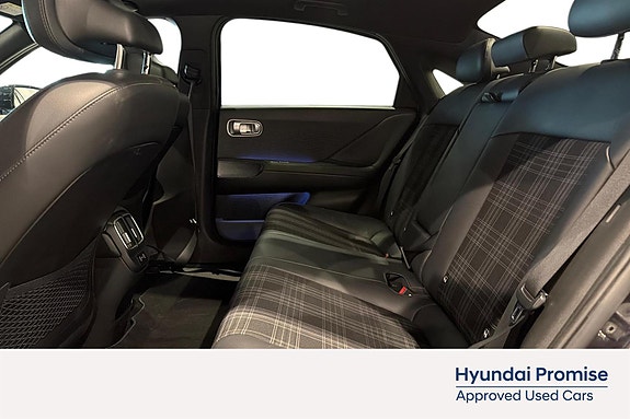 Hyundai Ioniq 6 10 of 27