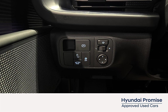 Hyundai Ioniq 6 14 of 25