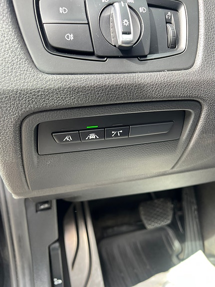 BMW 320d 9 of 11