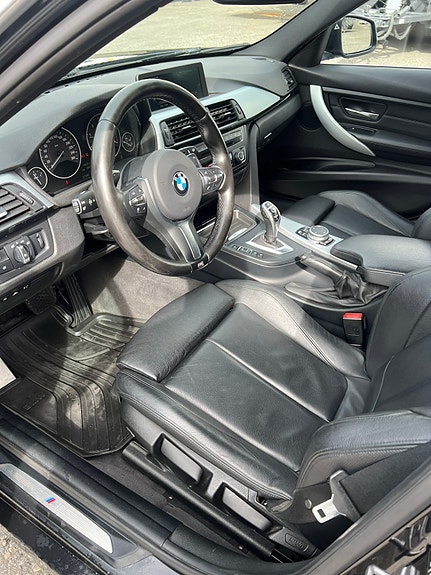 BMW 320d 5 of 11
