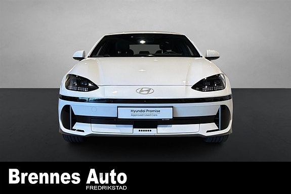 Hyundai Ioniq 6 2 of 27