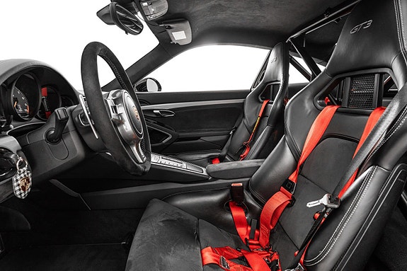 Porsche 911 GT3 6 of 30