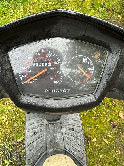 Peugeot Kisbee 10 of 13