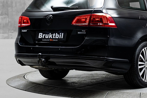 Volkswagen Passat 6 of 29