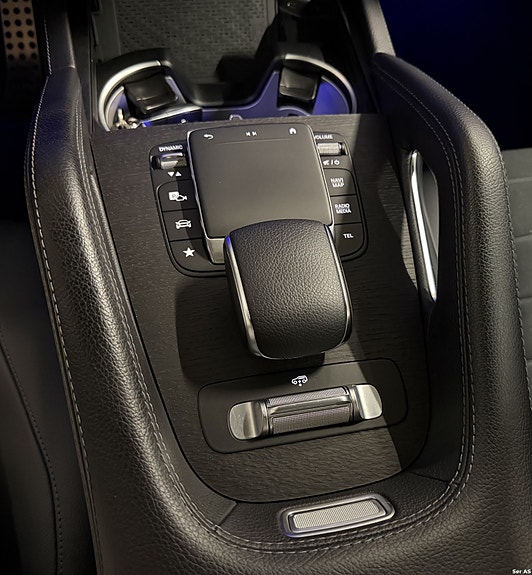 Mercedes-Benz GLE350 de 30 of 30