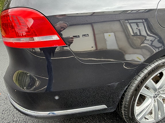 Volkswagen Passat 28 of 30