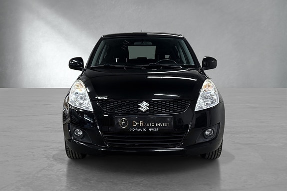 Suzuki Swift 2 of 24