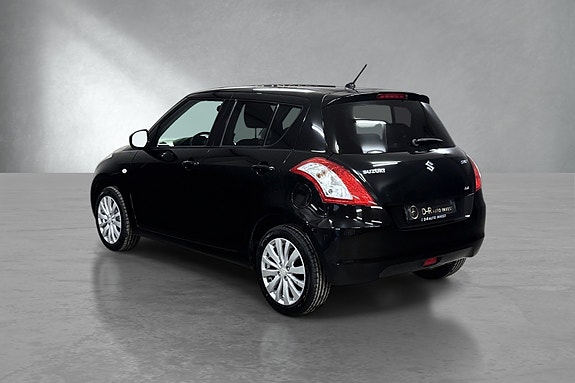 Suzuki Swift 5 of 24