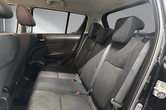 Suzuki Swift 22 of 24