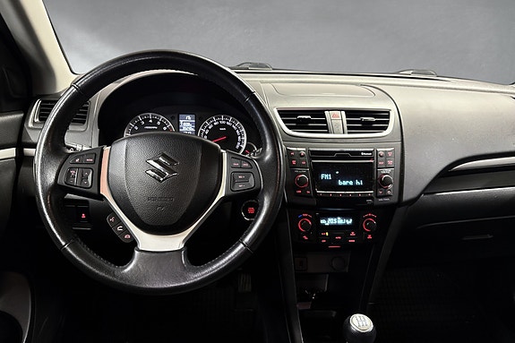 Suzuki Swift 11 of 24