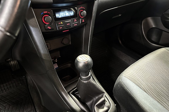 Suzuki Swift 20 of 24