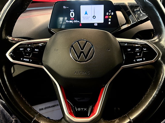 Volkswagen ID.4 GTX 25 of 30