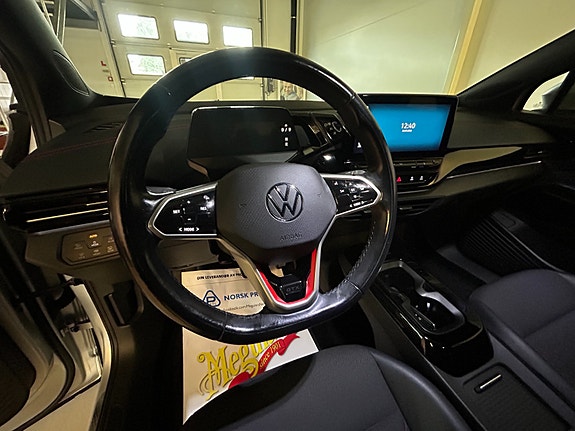 Volkswagen ID.4 GTX 24 of 30