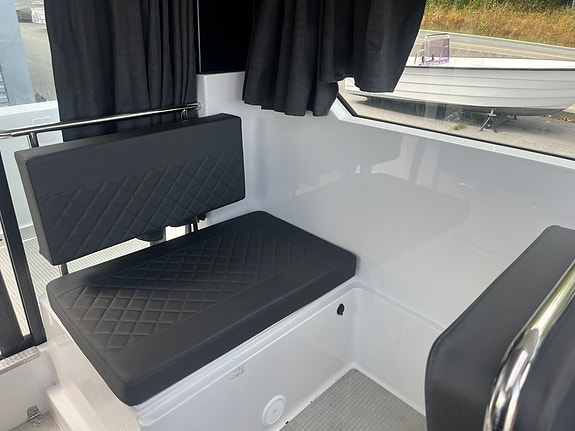 Buster Magnum Cabin Yamaha F300XSB | Bruktbåtsalg – Gjør et kupp i høst! 10 of 21