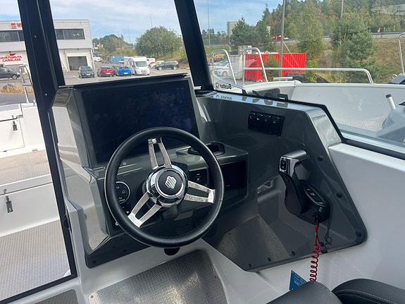 Buster Magnum Cabin Yamaha F300XSB | Bruktbåtsalg – Gjør et kupp i høst! 9 of 21