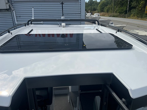 Buster Magnum Cabin Yamaha F300XSB | Bruktbåtsalg – Gjør et kupp i høst! 6 of 21