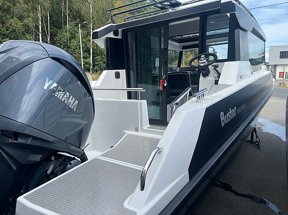 Buster Magnum Cabin Yamaha F300XSB | Bruktbåtsalg – Gjør et kupp i høst! 19 of 21