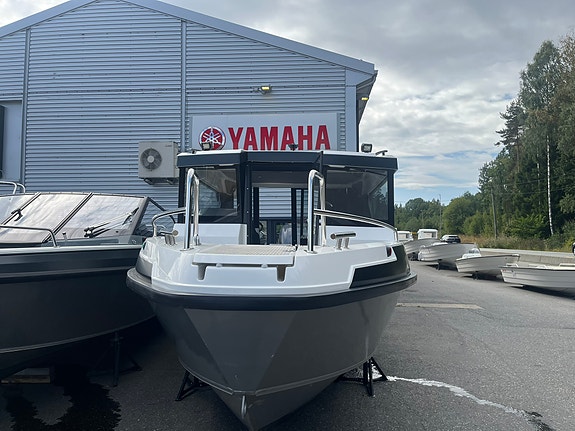 Buster Magnum Cabin Yamaha F300XSB | Bruktbåtsalg – Gjør et kupp i høst! 21 of 21