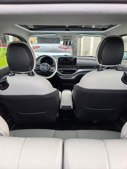 Fiat 500e 6 of 15